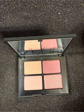 NARS Quad Eyeshadow Palette - Kuala Lumpur